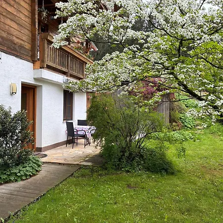 Groessenberg Apartment *